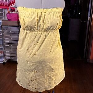 Maurice’s size 2 strapless yellow dress